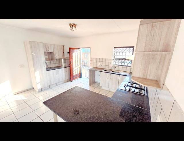 2 BEDROOM APARTMENT FOR SALE IN UNION EXT